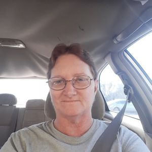 Meet your Posher, Vicky